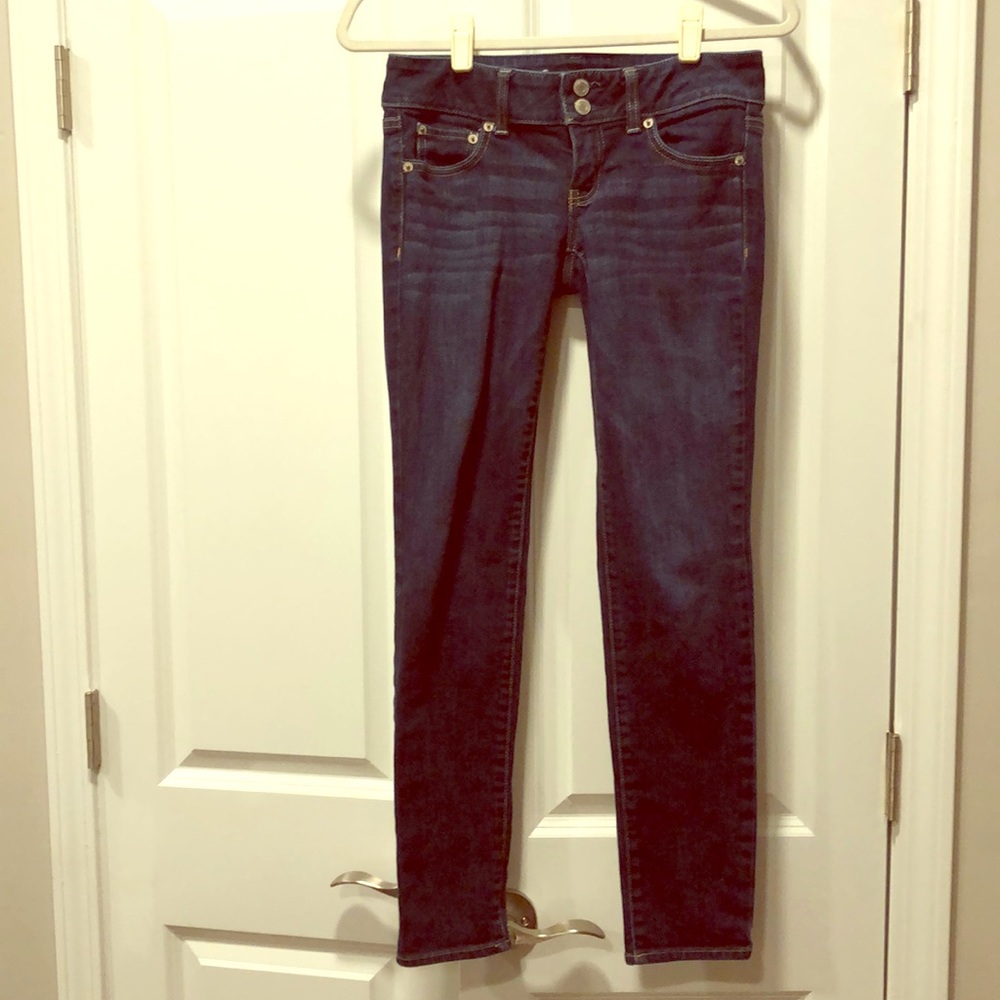 American Eagle Size 4 Super Skinny Jeans